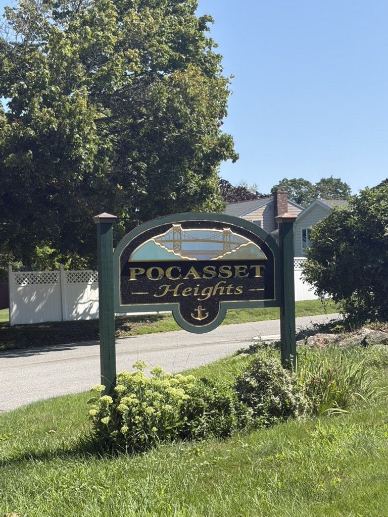Pocasset Heights neighborhood entrance sign, Portsmouth, Rhode Island